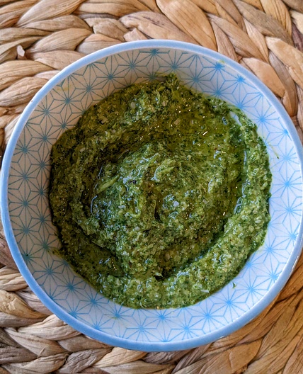 Easy Carrot Top Pesto