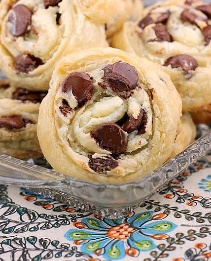 Chocolate Chip Cream Cheese Puff Pastry Cookies