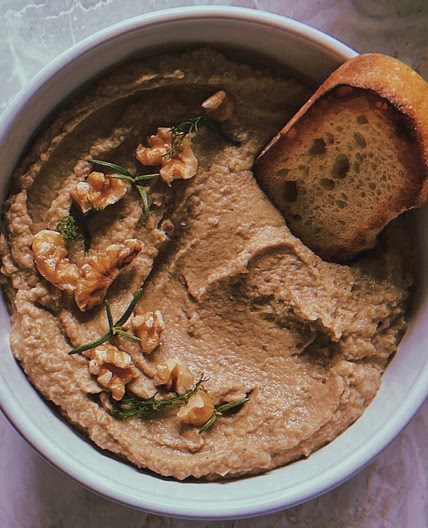 hummus autunnale ai funghi