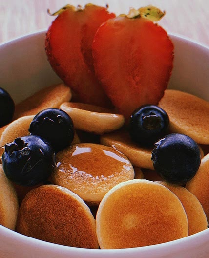 mini pancake cereal