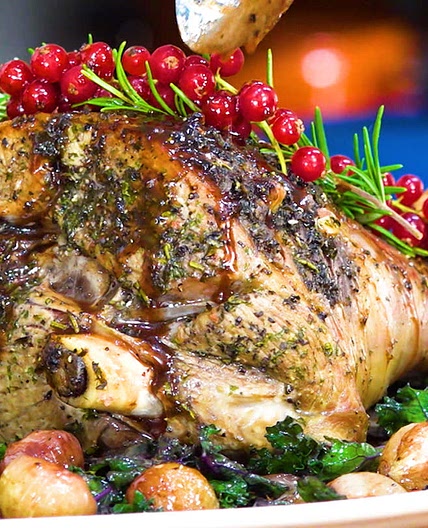 Lamb with Redcurrant Sauce