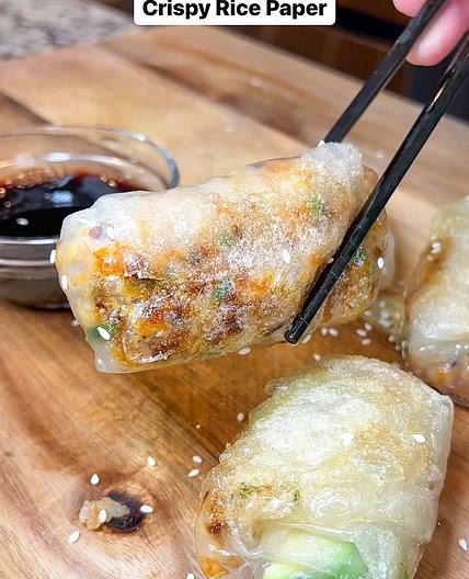 Crispy Shrimp Rice Paper Rolls