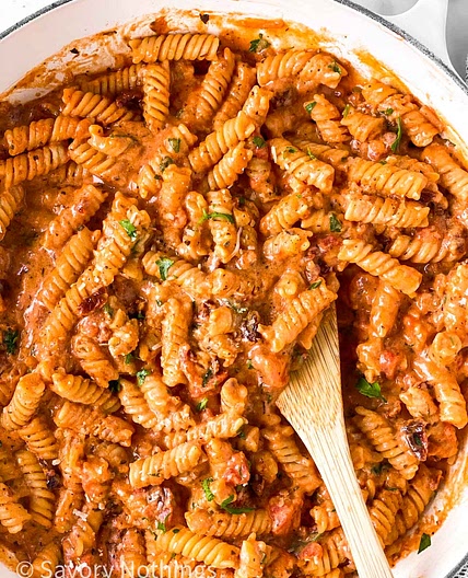 Cheesy Tomato Pasta