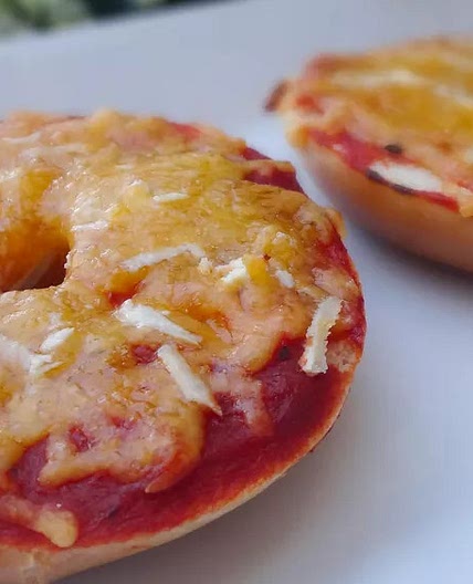 Mini Pizza Bagels