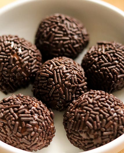 Brigadeiro (Brazilian Chocolate Truffles)