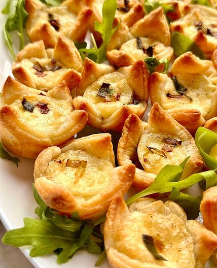 Garlic Leek and Cheese Tartlets 