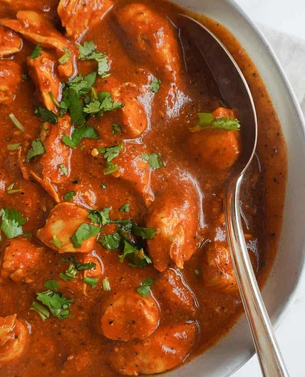 Tandoori Chicken with Spicy Tomato Curry & Coconut Naan