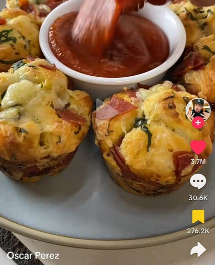 Pizza Cupcakes