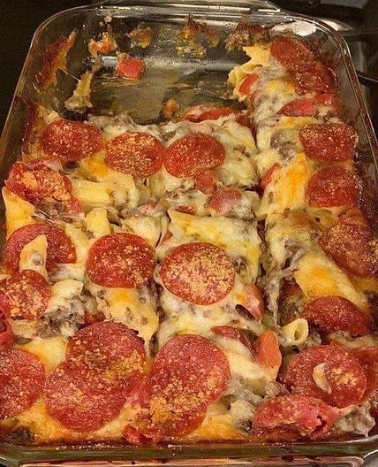 Pepperoni pizza casserole 