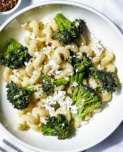 4 Ingredient Pasta Recipe with Broccoli and Feta
