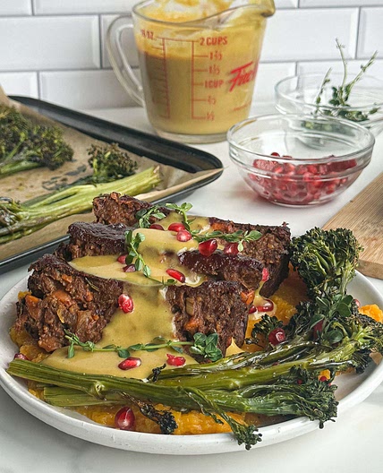 Vegan Meatloaf with a Butter Bean Gravy & Veggies