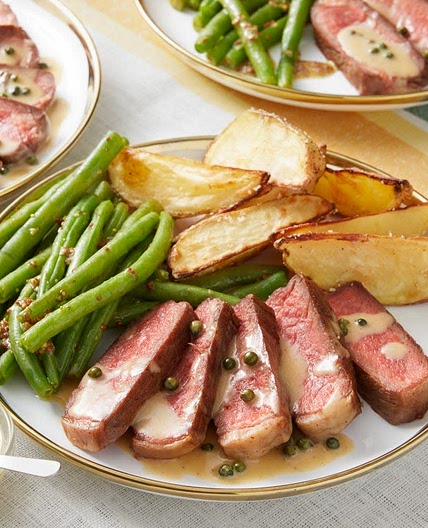 Seared Steaks & Peppercorn Sauce with Roasted Potatoes & Green Beans