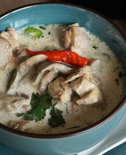 Soupe de poulet au lait de coco