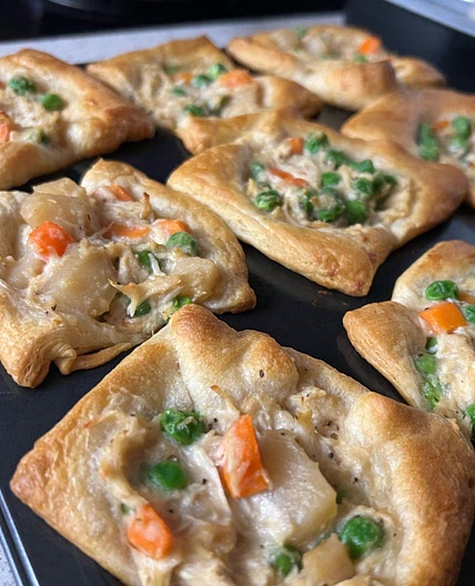 Chicken Pot Pie Crescent Cups