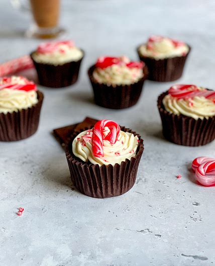 83 Calorie Peppermint Mocha Cupcakes