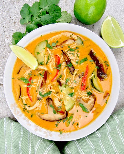 Thai Coconut Curry Chicken Soup