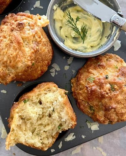 Sourdough Cheese Muffins