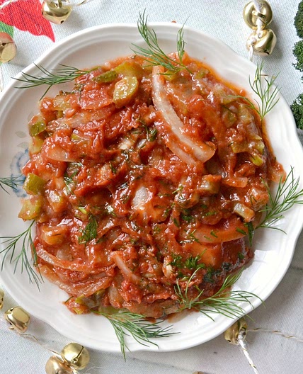Herring with Tomato Sauce / Silkės užkandėlė su pomidorų padažu