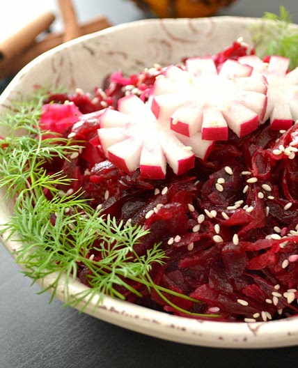 Beetroot and sauerkraut salad