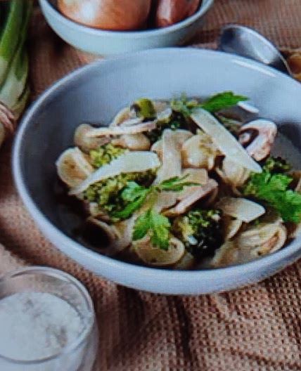 Orecchiette brocolis champignons parmesan
