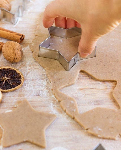 Best Christmas Gingerbread Cookies (without any ginger)
