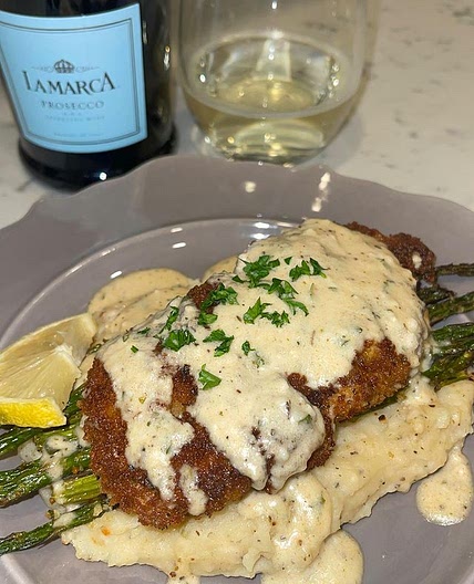 Crispy Chicken Costoletta 🤤👩🏽‍🍳