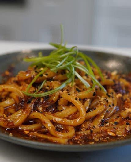 10 Minute Chili Garlic Udon