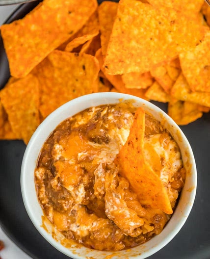 Easy Chili Dip * best snack * 4 ingredients *