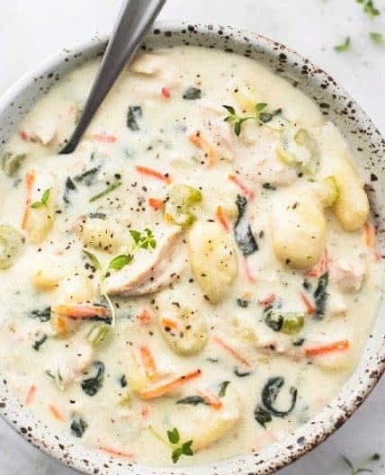 Olive Garden Chicken Gnocchi Soup