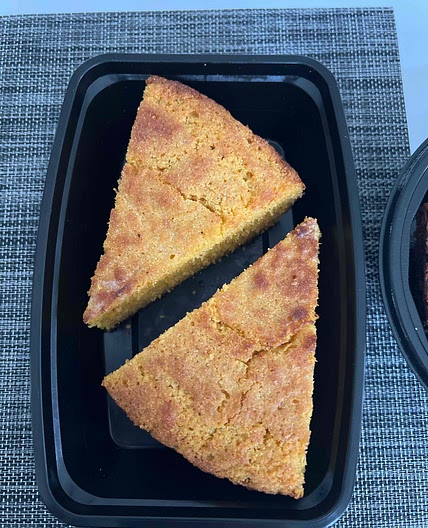 Moist Cornbread 