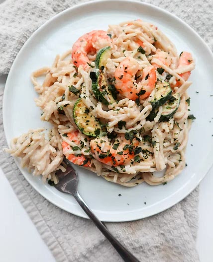 One Pot Creamy Lemon Pasta with Shrimp & Zucchini