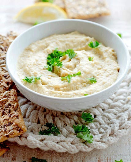 Lemon Garlic Hummus
