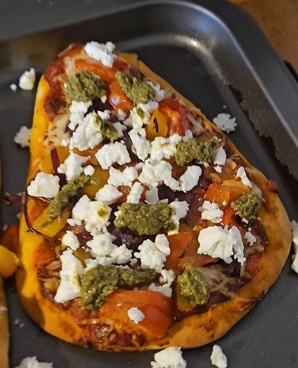Naan Pizza