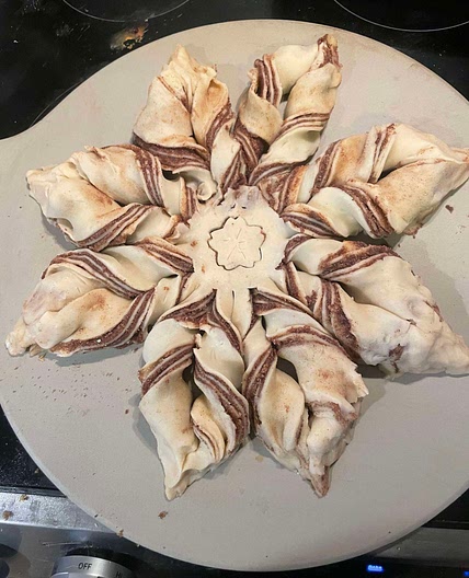 Cinnamon snowflake (TikTok) 