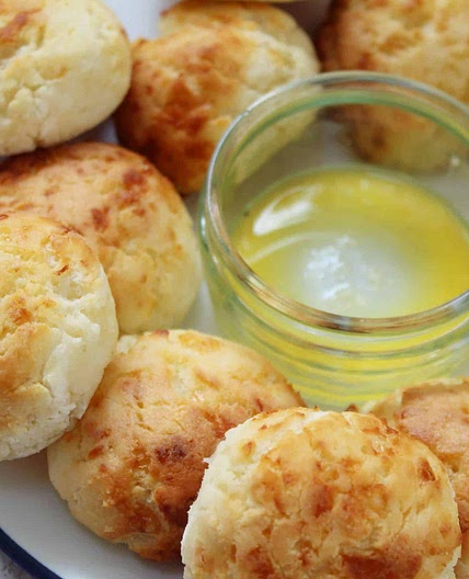 Gluten Free Cheesy Doughballs (No Yeast)