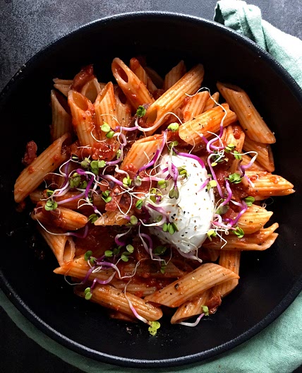 Pasta bufala e pomodoro