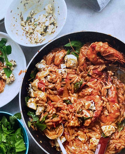 Orzo with prawns, tomato and marinated feta