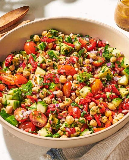 Mediterranean Chickpea Salad
