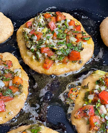 The Best Lebanese Veggie Pizza