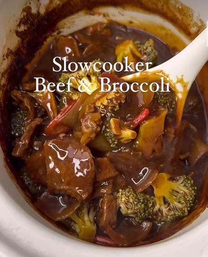 Slowcooker Beef and Broccoli