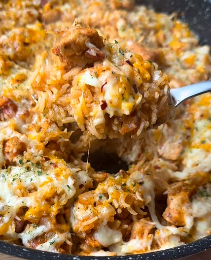 Red Pesto and Rice Skillet Chicken