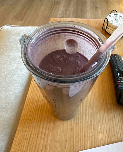 Nutty berry smoothie 3
