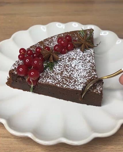 Simple chocolate cake