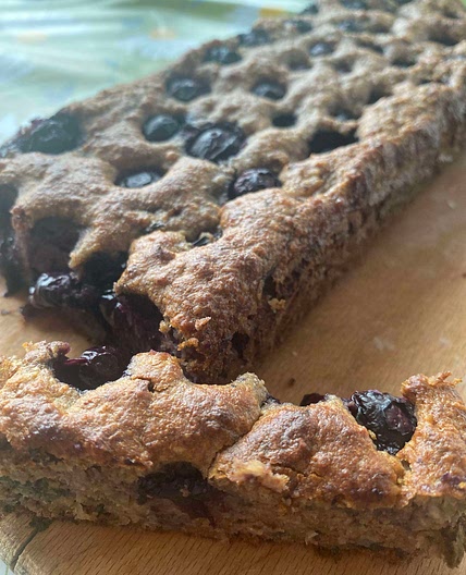 Banana cake 