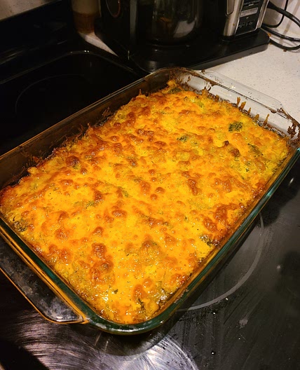 Broccoli-Chicken Cheddar Curry Casserole
