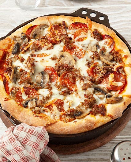 Deep-Dish Pizza