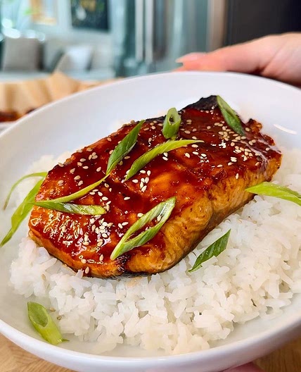 Honey Sriracha Salmon