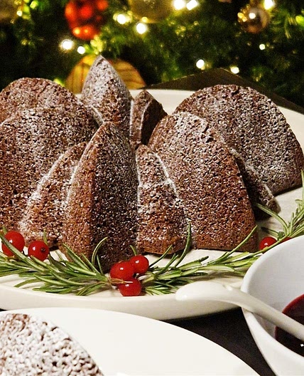 Kuglof od oraha i čokolade