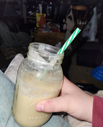 Banana-Mango Smoothie with Yogurt