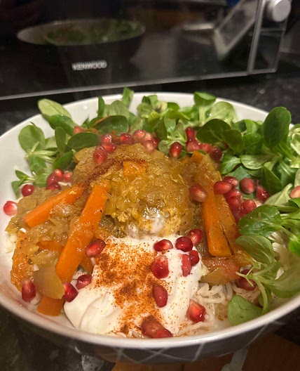Slow Cooker Spiced Eastern Chicken